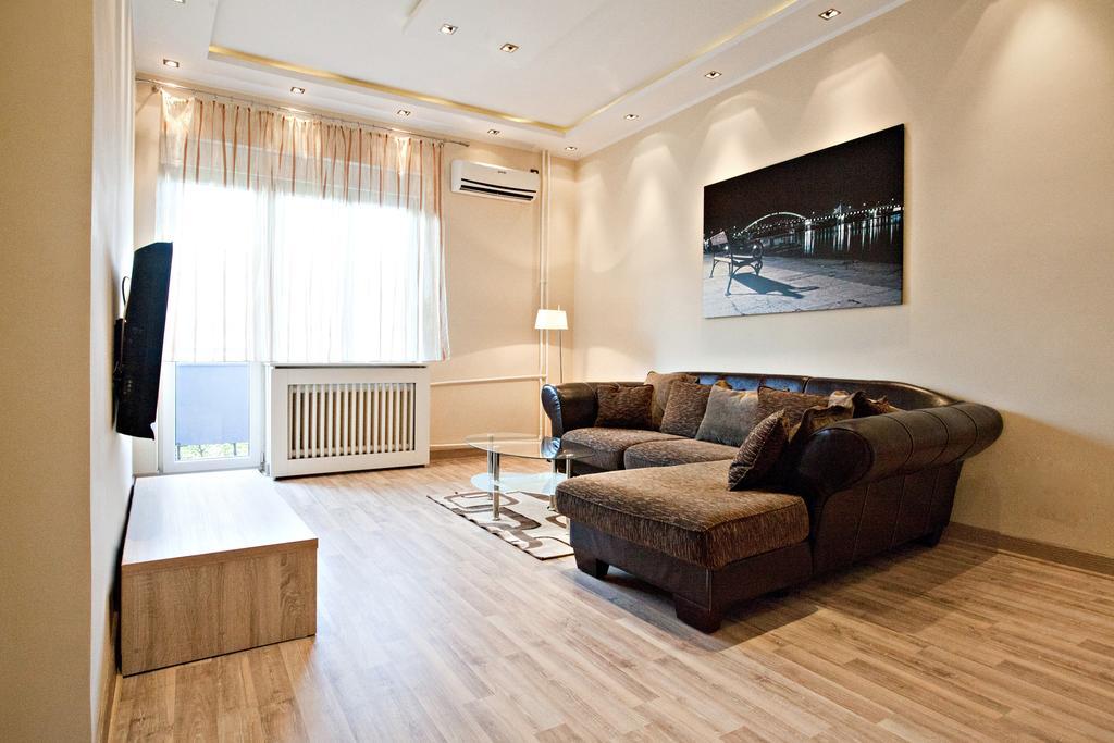 Feel Belgrade Bohemian Apartment מראה חיצוני תמונה